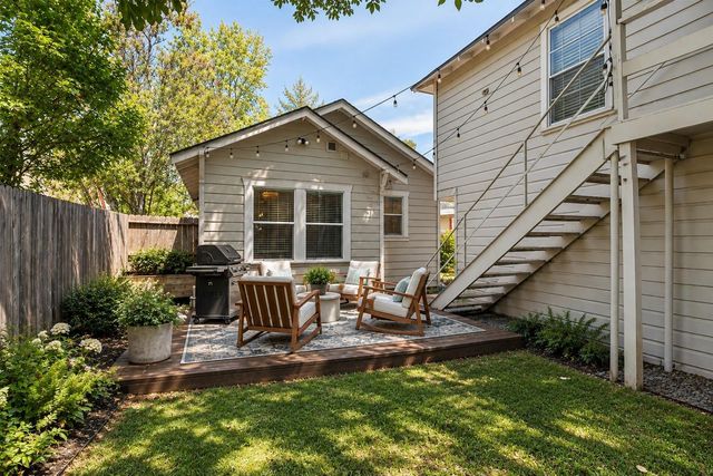 1136 Winston Street, Houston, TX 77009