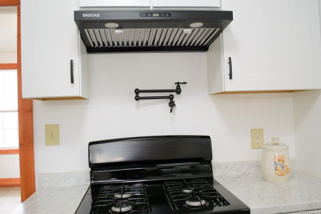 1406 Castroville, San Antonio, TX 78237