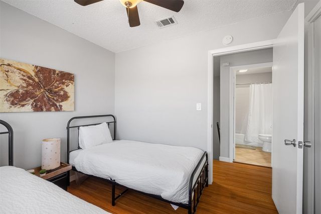 3208 Twinberry CV A, Austin, TX 78746