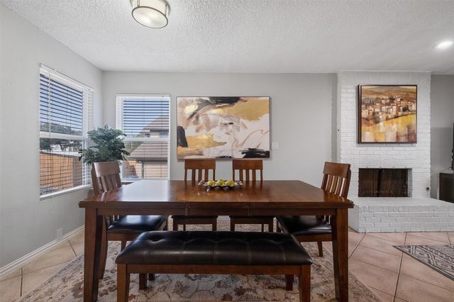 3208 Twinberry CV A, Austin, TX 78746