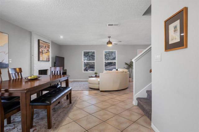 3208 Twinberry CV A, Austin, TX 78746