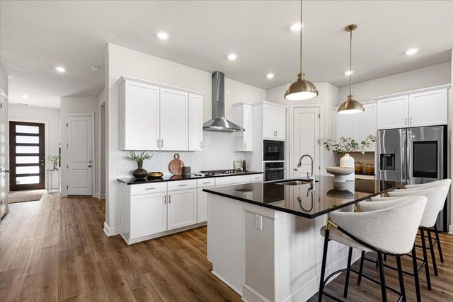 908 Knowles DR, Hutto, TX 78634