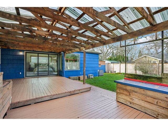 4415 Se 35TH Pl, Portland, OR 97202