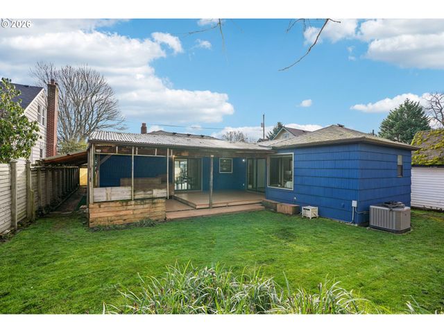4415 Se 35TH Pl, Portland, OR 97202