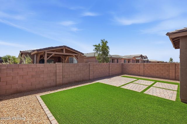 10317 W Zimmerman Street, Marana, AZ 85653
