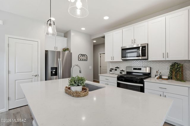 10317 W Zimmerman Street, Marana, AZ 85653
