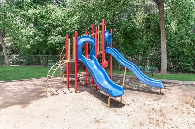 18001 Cypress Trace Road 504, Houston, TX 77090