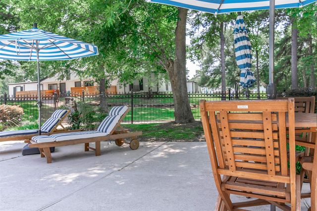 18001 Cypress Trace Road 504, Houston, TX 77090