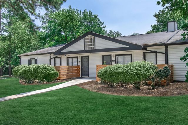 18001 Cypress Trace Road 504, Houston, TX 77090