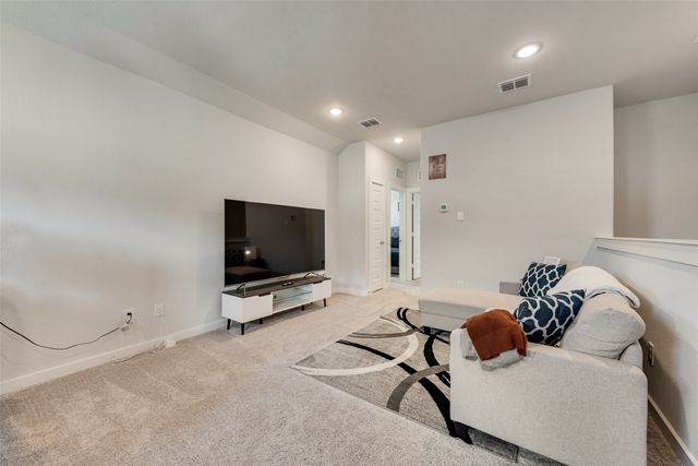 1201 Cinco Treaty Trail, Fort Worth, TX 76052