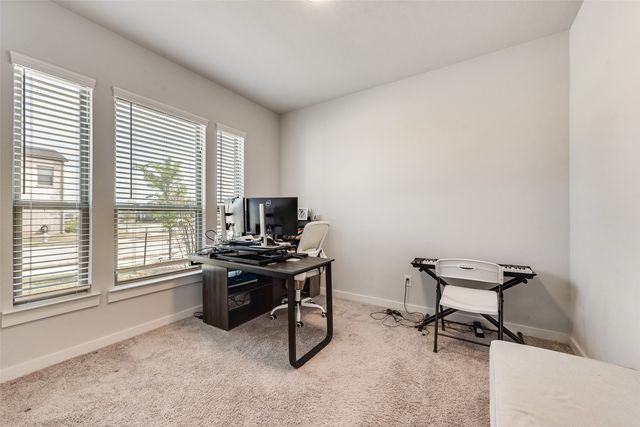 1201 Cinco Treaty Trail, Fort Worth, TX 76052