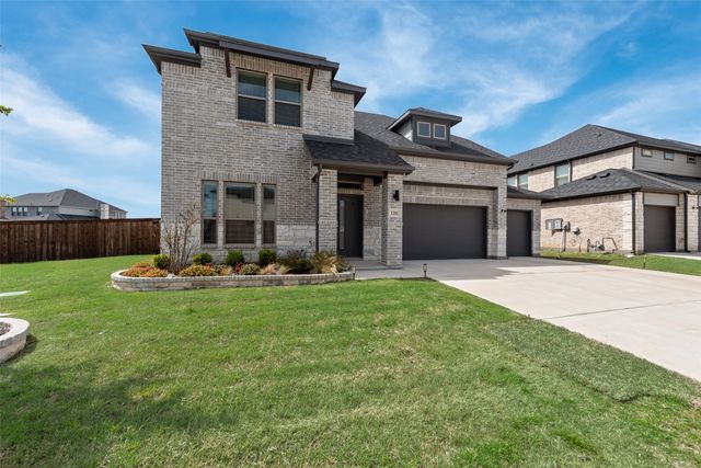 1201 Cinco Treaty Trail, Fort Worth, TX 76052