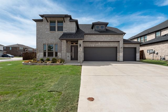 1201 Cinco Treaty Trail, Fort Worth, TX 76052