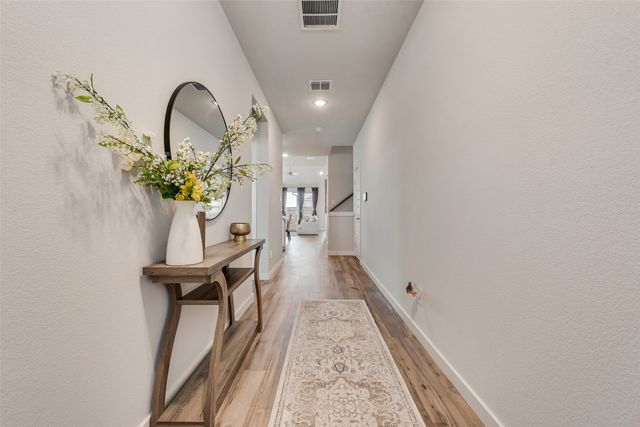 1201 Cinco Treaty Trail, Fort Worth, TX 76052