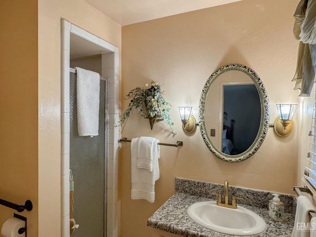 3509 Janene Way, Bakersfield, CA 93306