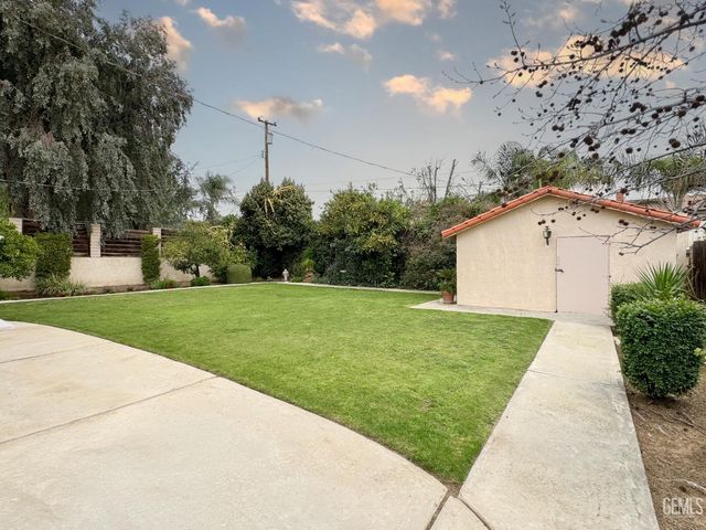 3509 Janene Way, Bakersfield, CA 93306