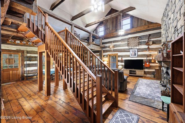 4100 Dana Rd, Crestwood, KY 40014