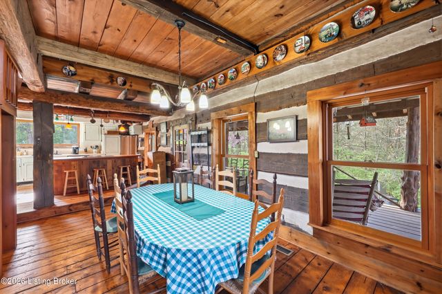 4100 Dana Rd, Crestwood, KY 40014