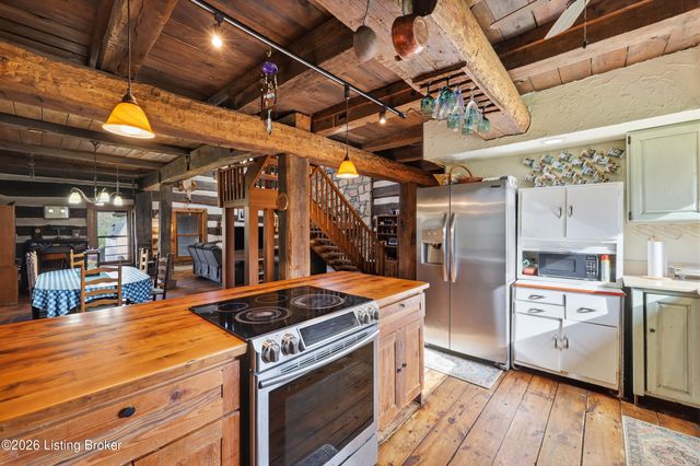 4100 Dana Rd, Crestwood, KY 40014