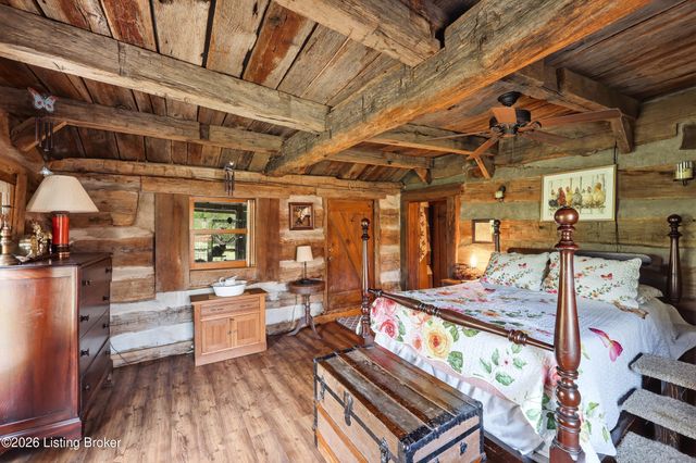 4100 Dana Rd, Crestwood, KY 40014