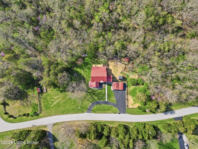 4100 Dana Rd, Crestwood, KY 40014