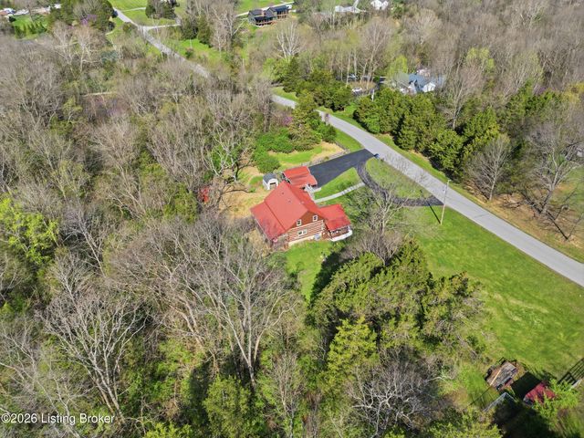 4100 Dana Rd, Crestwood, KY 40014