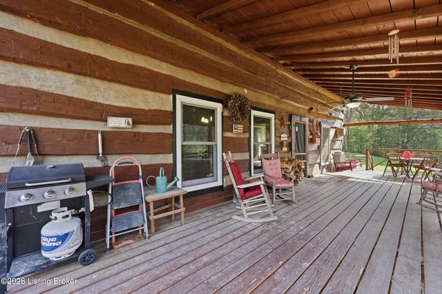 4100 Dana Rd, Crestwood, KY 40014