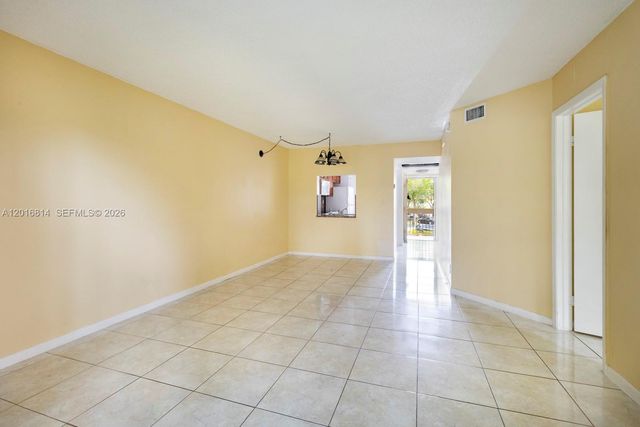 9022 NW 28th Dr 2-201, Coral Springs, FL 33065