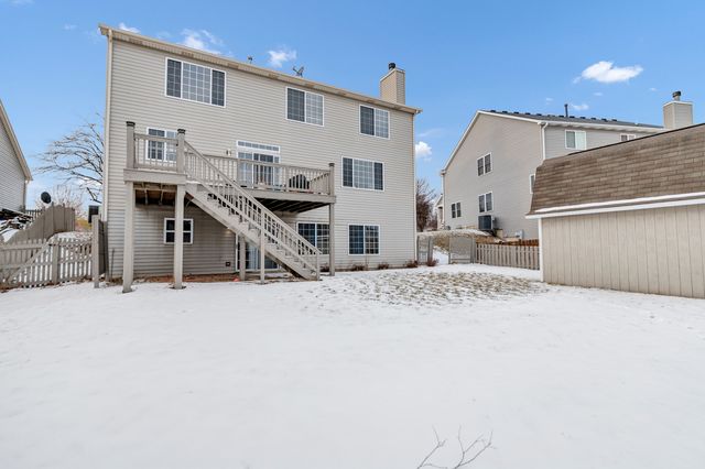 629 Waterford Lane, South Elgin, IL 60177