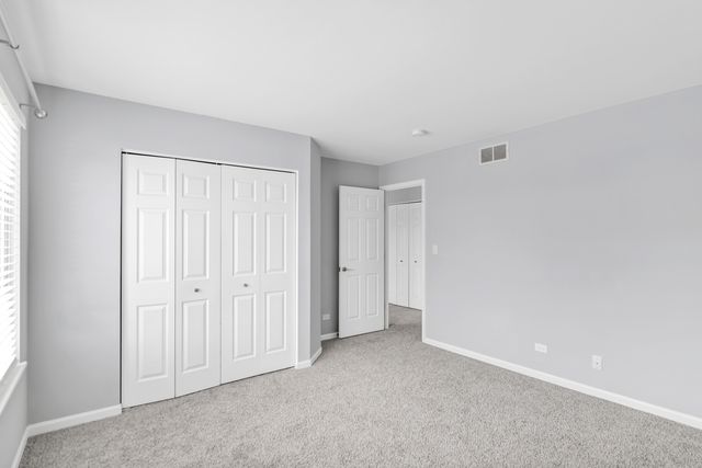 629 Waterford Lane, South Elgin, IL 60177