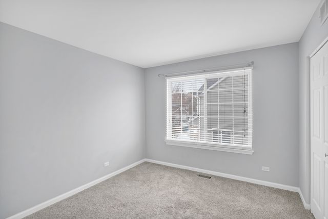 629 Waterford Lane, South Elgin, IL 60177