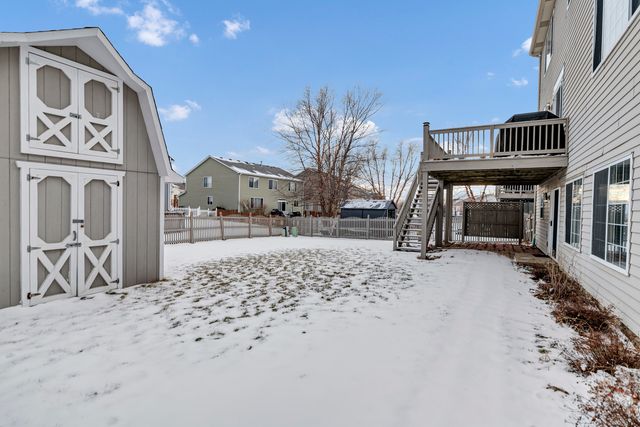 629 Waterford Lane, South Elgin, IL 60177