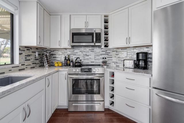 41773 Preston Trail, Palm Desert, CA 92211