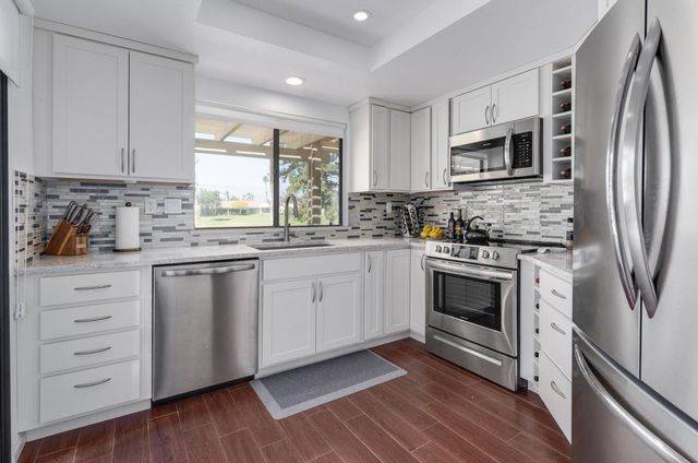 41773 Preston Trail, Palm Desert, CA 92211