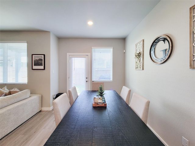 710 Seafoam Lane, Kemah, TX 77565