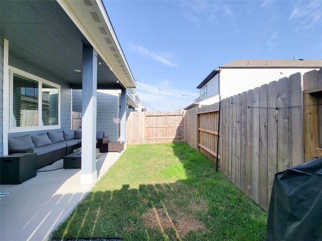 710 Seafoam Lane, Kemah, TX 77565