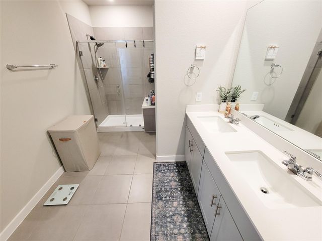 710 Seafoam Lane, Kemah, TX 77565