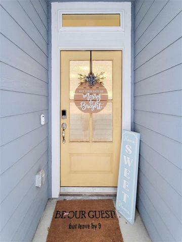 710 Seafoam Lane, Kemah, TX 77565