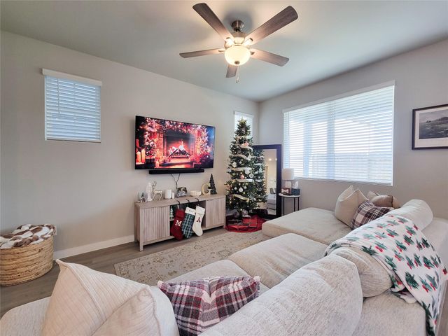 710 Seafoam Lane, Kemah, TX 77565