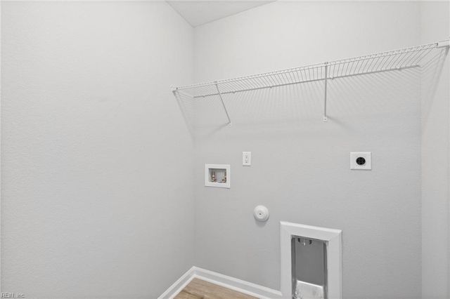 334 New ST, Norfolk, VA 23503