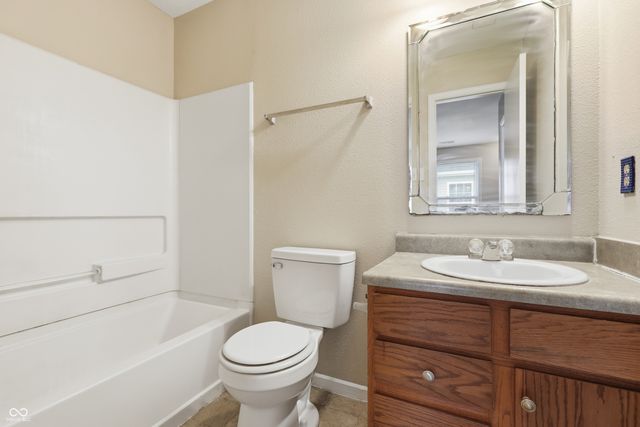 10227 Cumberland Pointe Boulevard, Noblesville, IN 46060