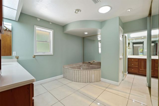 14001 COUNTRY ESTATE DRIVE, Winter Garden, FL 34787