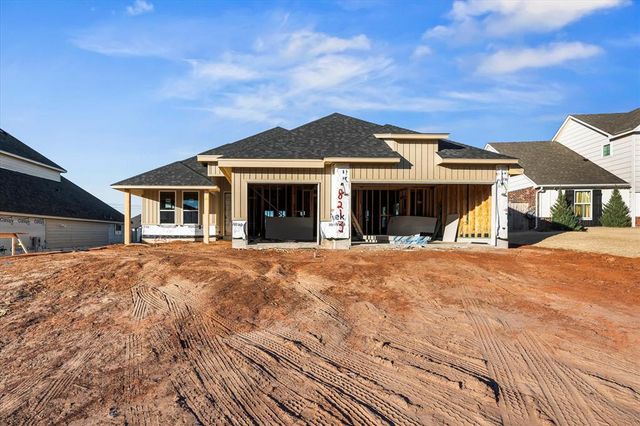 8213 NW 152nd Street, Edmond, OK 73013