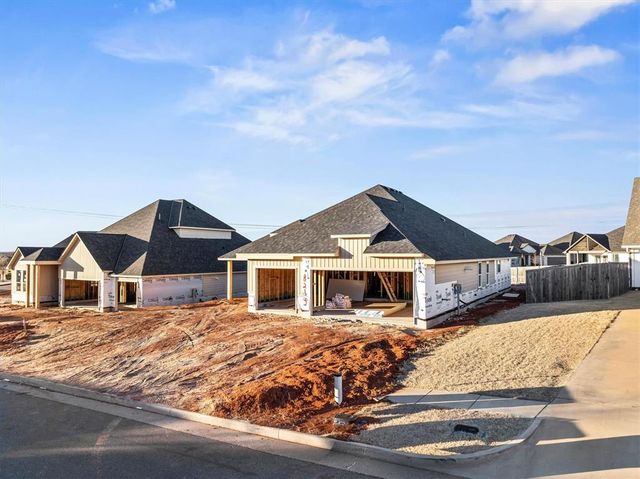 8213 NW 152nd Street, Edmond, OK 73013