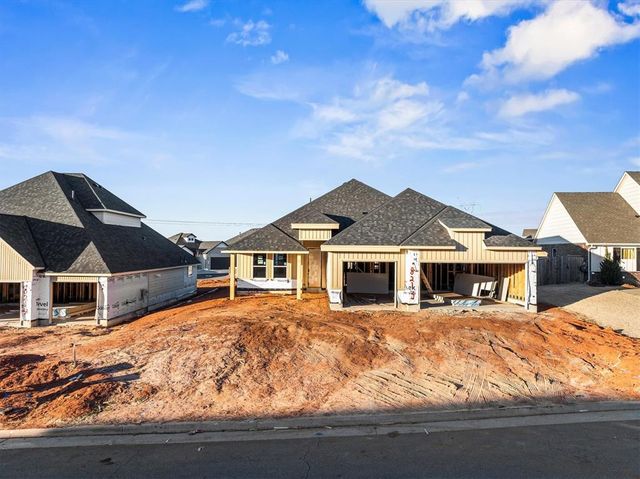 8213 NW 152nd Street, Edmond, OK 73013