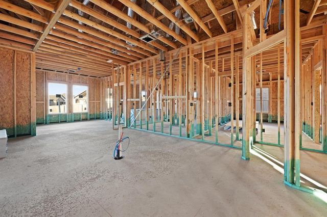 8213 NW 152nd Street, Edmond, OK 73013