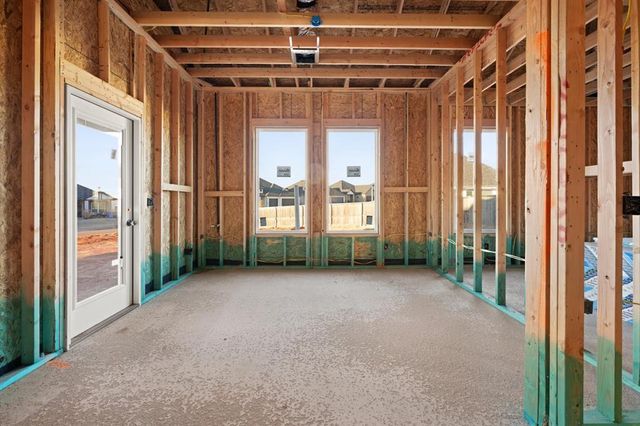 8213 NW 152nd Street, Edmond, OK 73013