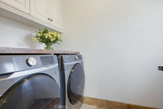 17711 Edwards, Huntington Beach, CA 92647