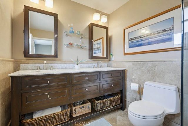17711 Edwards, Huntington Beach, CA 92647