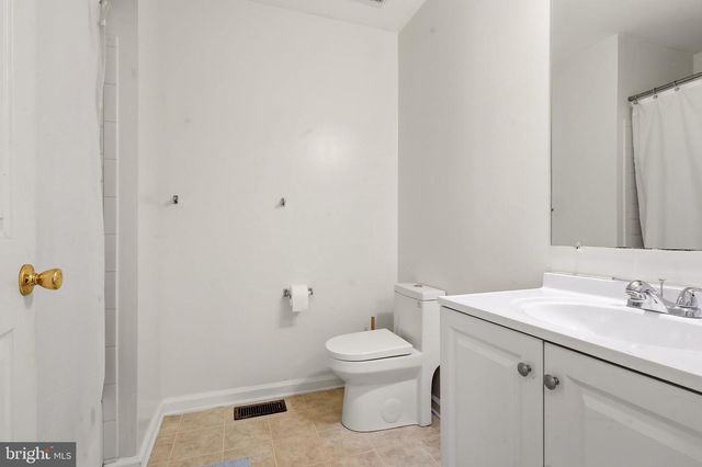 65 THREADLEAF TER, Burlington, NJ 08016
